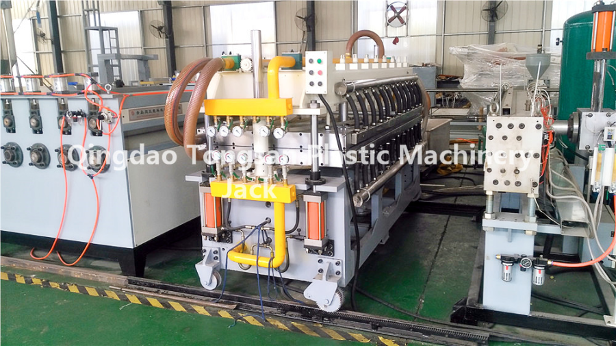 Hollow sheet production line