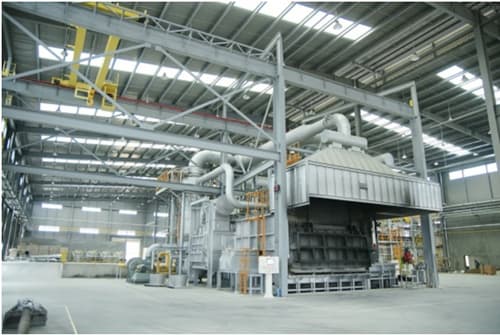 Aluminium alloy melting furnace