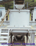 VERTICAL SHAFT IMPACTOR CRUSHER