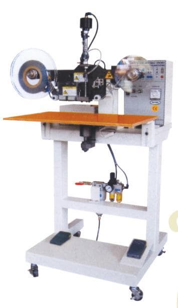 AM-1900 , Automatic Sequin Attaching Machine by Electric Heating system