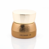 Sang-hwang ginseng cream