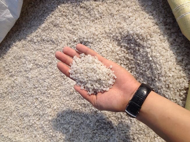 Industrial Sodium Chloride Deicing Salt for Road Snow Melting - China  Deicing Road Salt, Snow Melting Salt