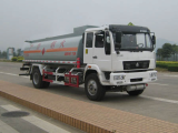 oil/fuel tank truck