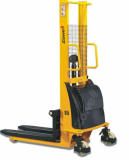 XS Electric Stacker