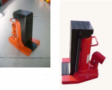 Hydraulic toe jack is compact structure