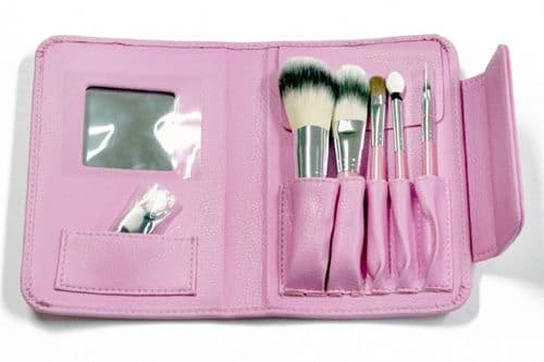 travel makeup brush. Beauty Care Swab: Makeup Brush