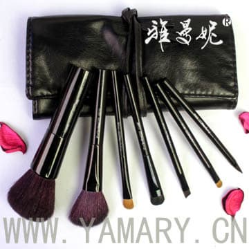 precious cosmetic brush: Description : Below materials for your reference: 