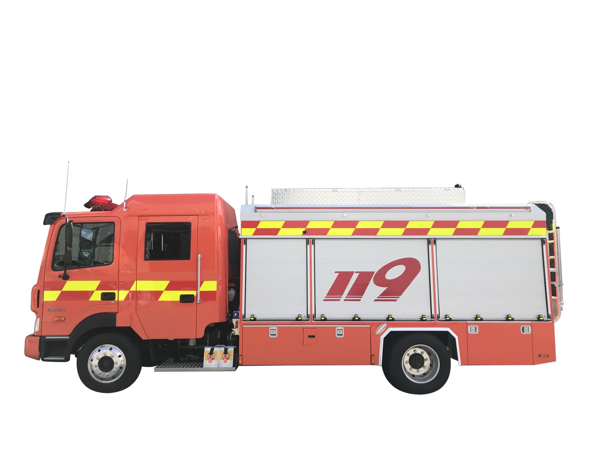 Fire fighting water tank vehicle