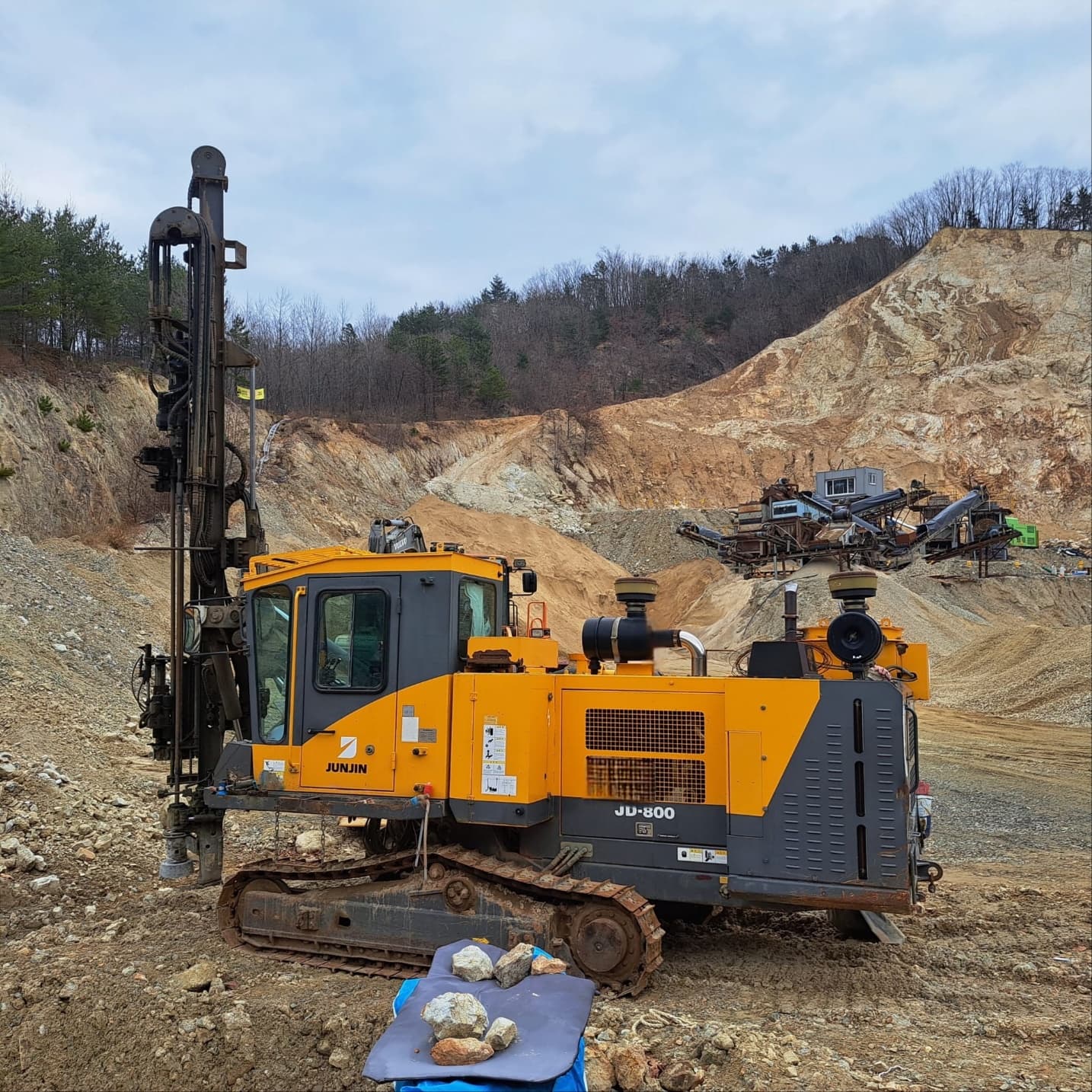 USED CRAWLER DRILLING 2014 JUNJIN JD800