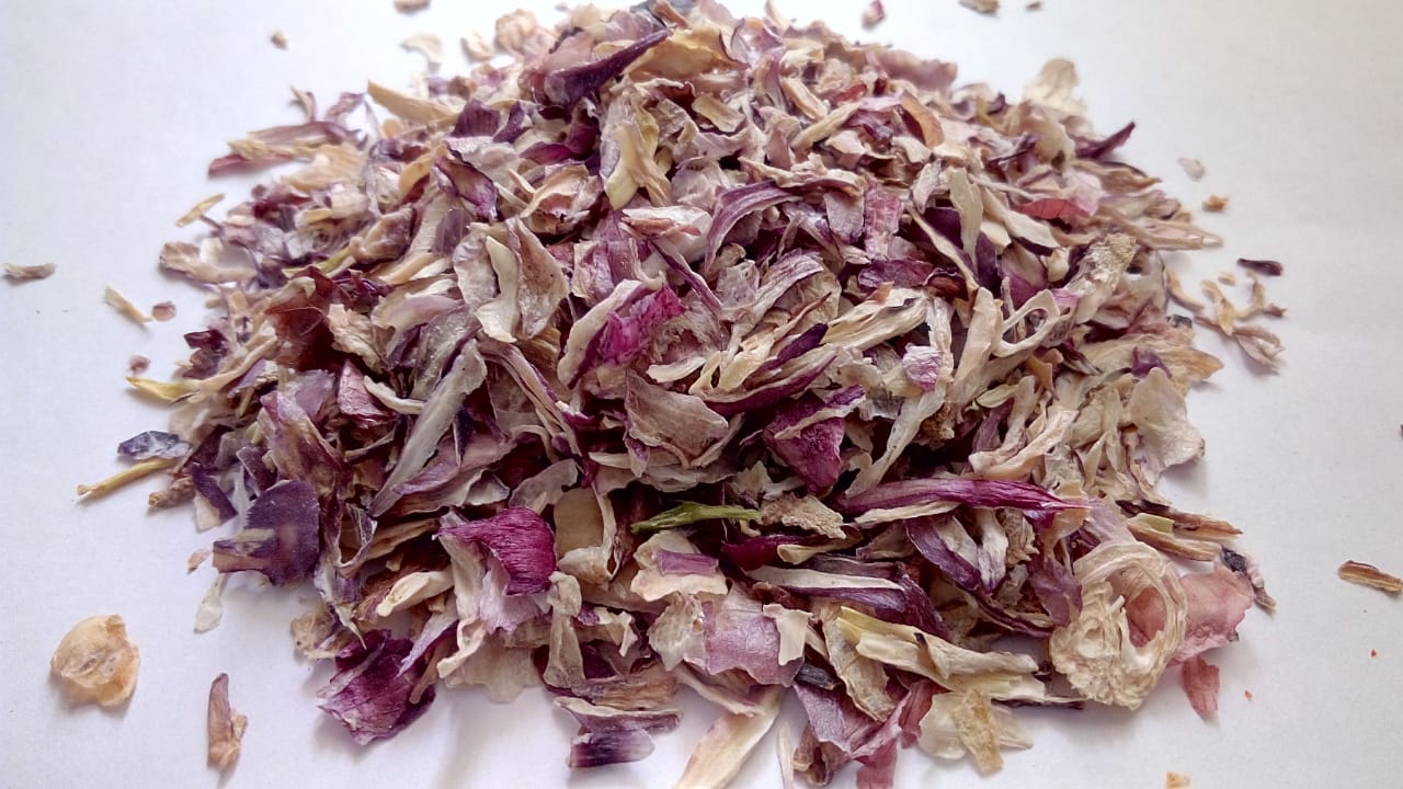 NATURAL DRIED ONION FLAKE FROM VIETNAM FACTORY