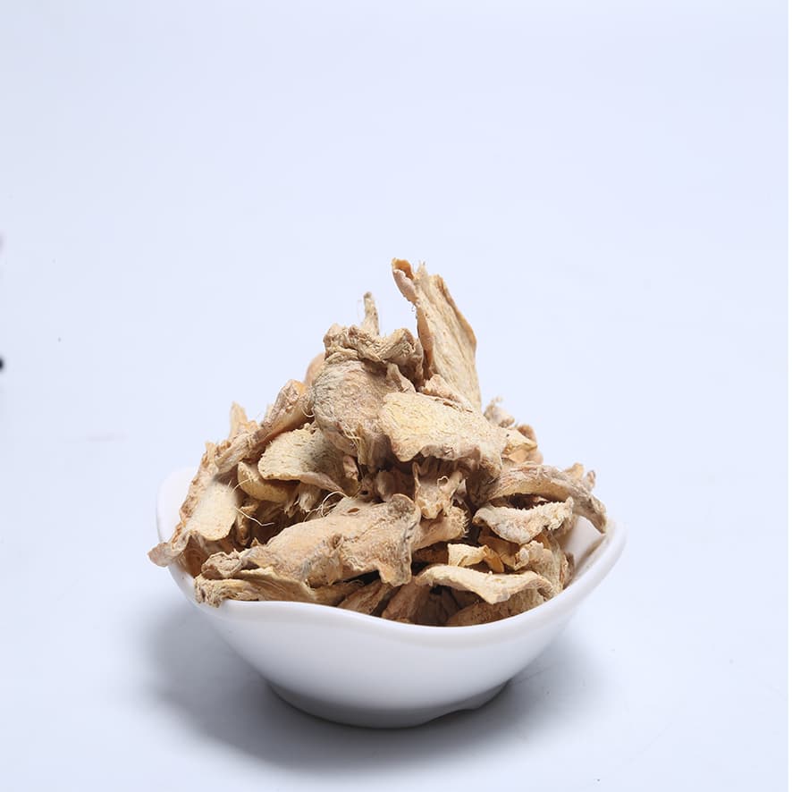 Natural dried ginger sliced with factory price from Vietnam