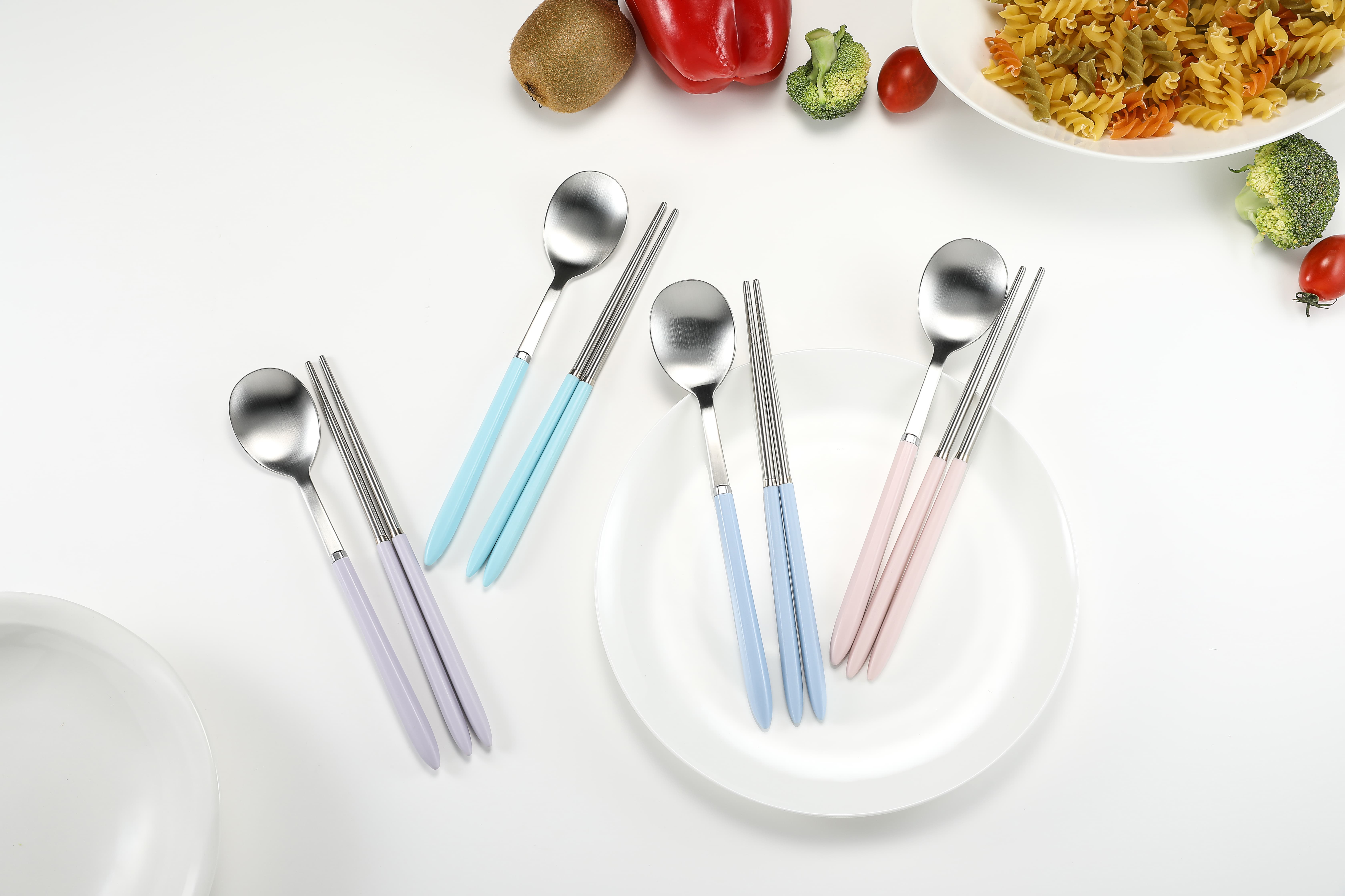 TIARA korean 304 stainless steel spoon and chopsticks set_ pastel_toned colorful and light cutlery