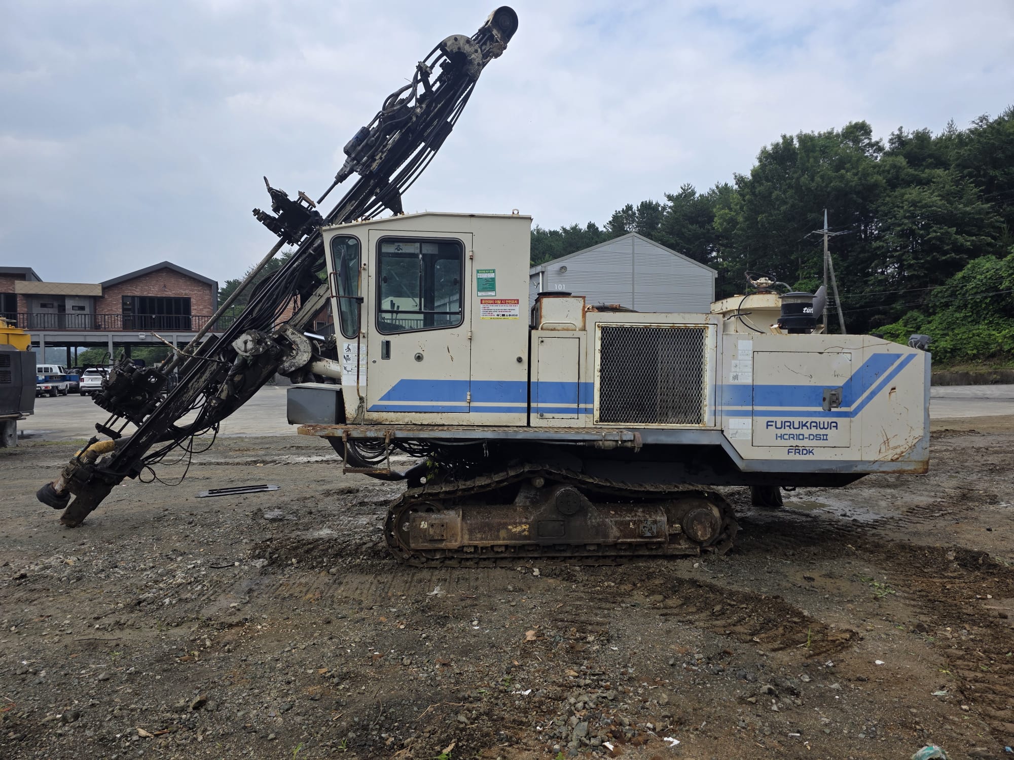 USED CRAWLER DRILLING 2005 FURUKAWA HCR10II