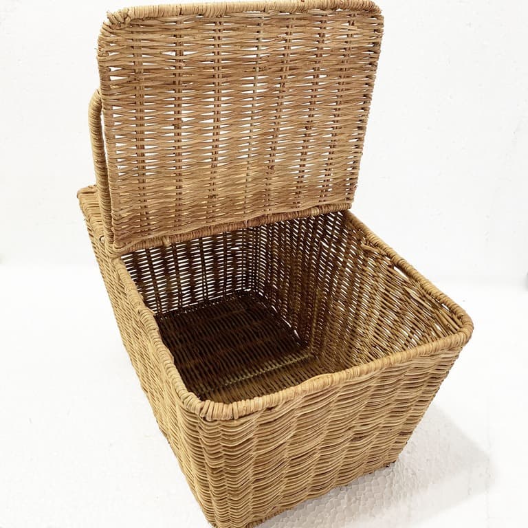 Wicker Buff Rattan Woven Picnic Basket with Lids and Handles Manufactured in Vietnam HP _ B067