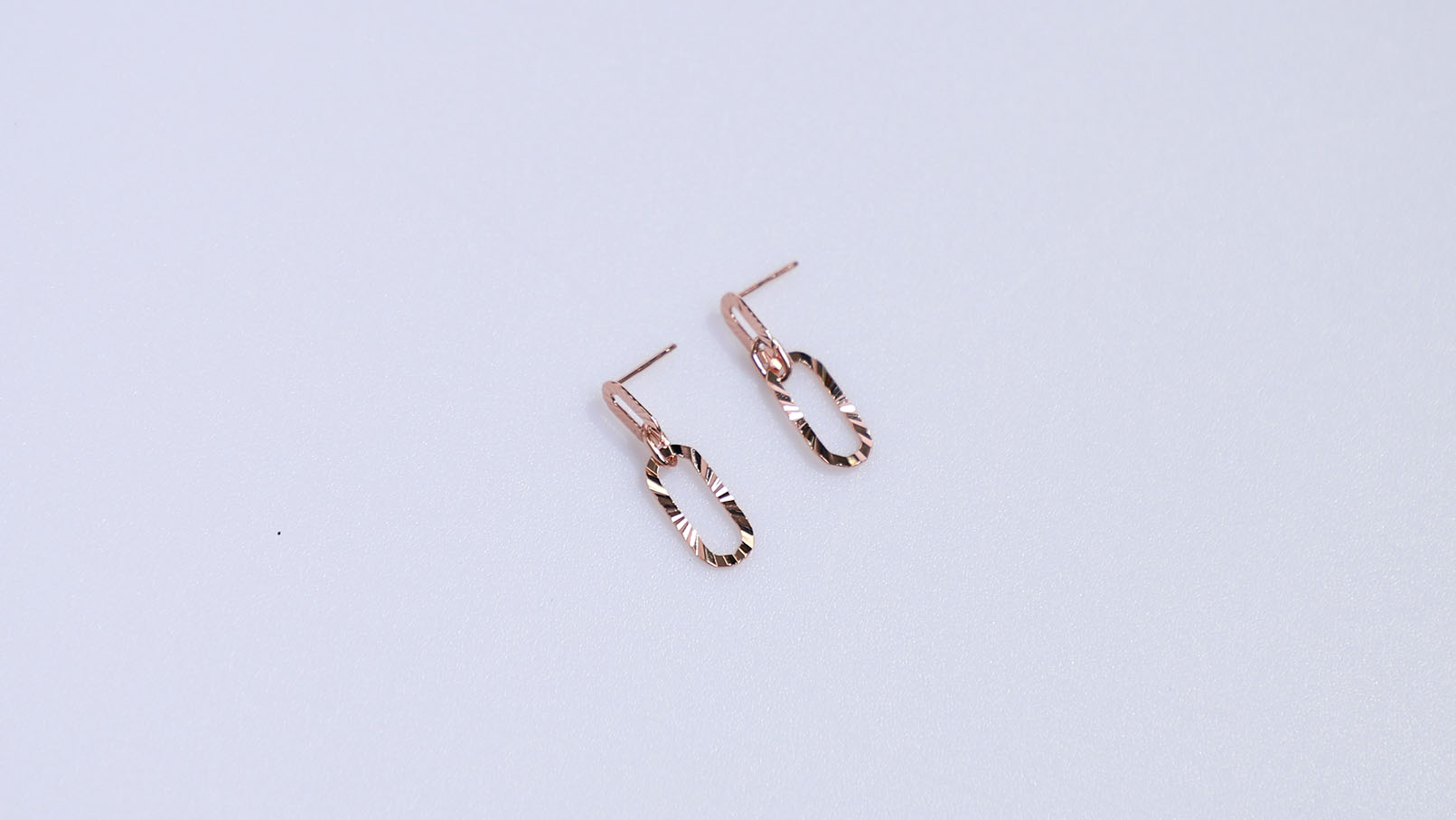 JAKI_ 0684_Earring_ Silver 92_5_