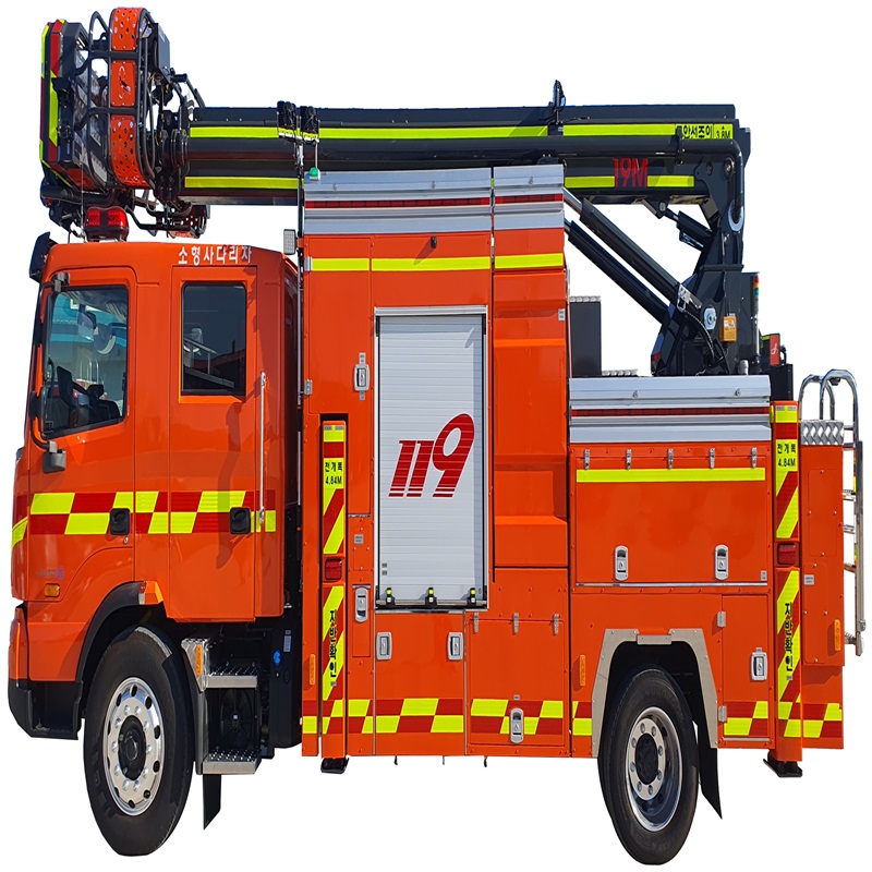 Compact boom fire_fighting vehicle_5ton_