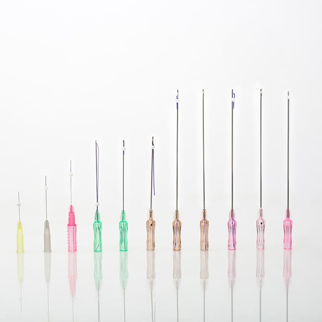CANNULA MOLDING COG PDO THREAD FOR tightening the jawline