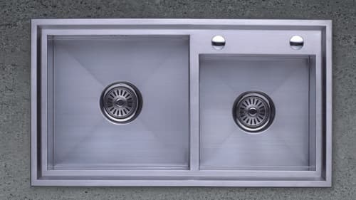 stainless steel sink