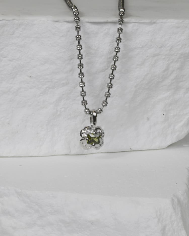 Clover Cubic Necklace