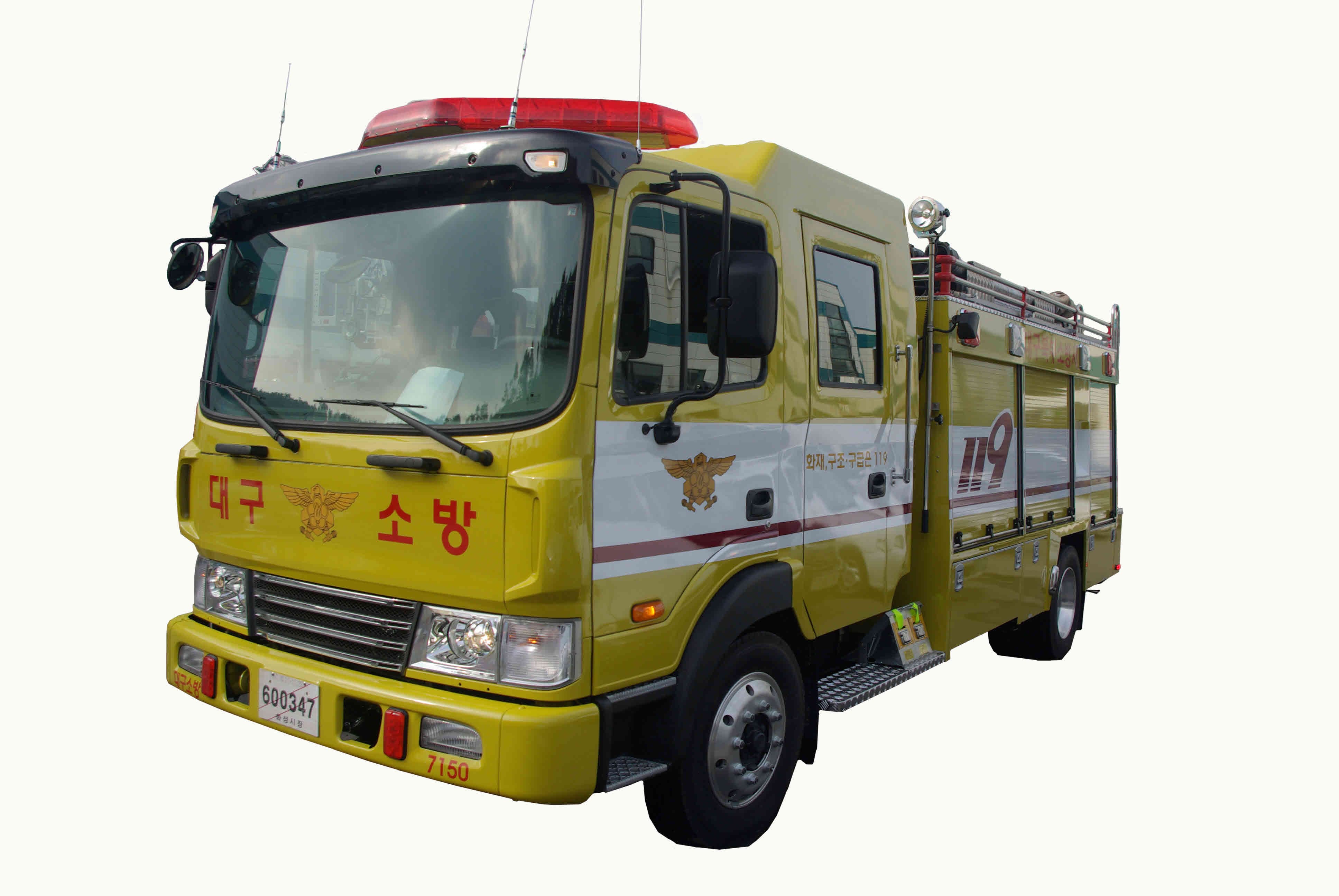 firefighting chemical truck medium size