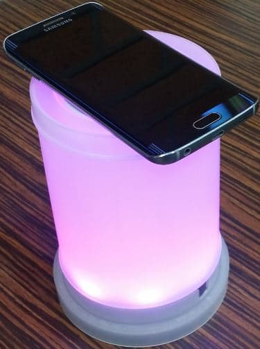 mobile_phone_wirelesscharger_wirecharger_usb_led_light