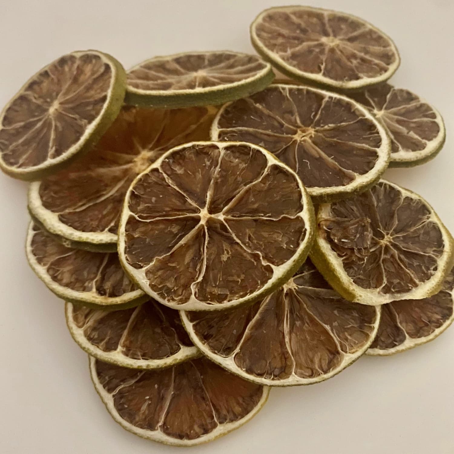 Vietnamese dried lime sliced high quality for food and beverage_Dried lemon tea fruit cheap price