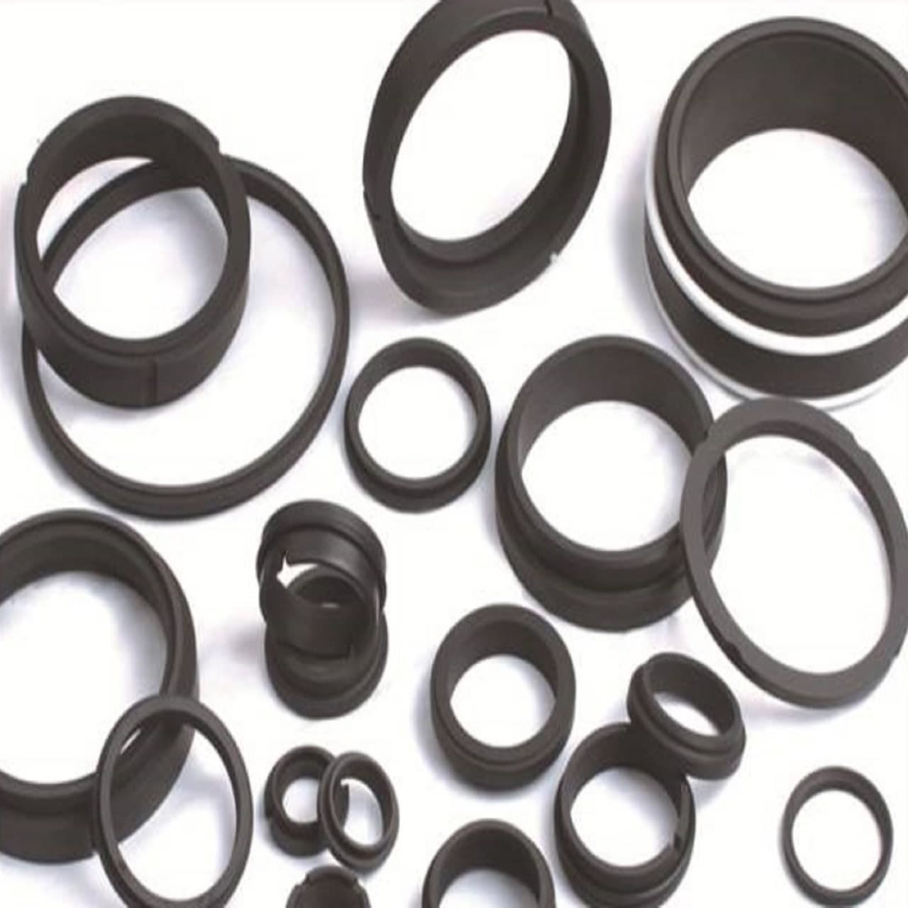 Carbon seal rings