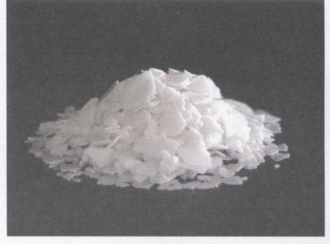 potassium hydroxide (KOH) 90%min