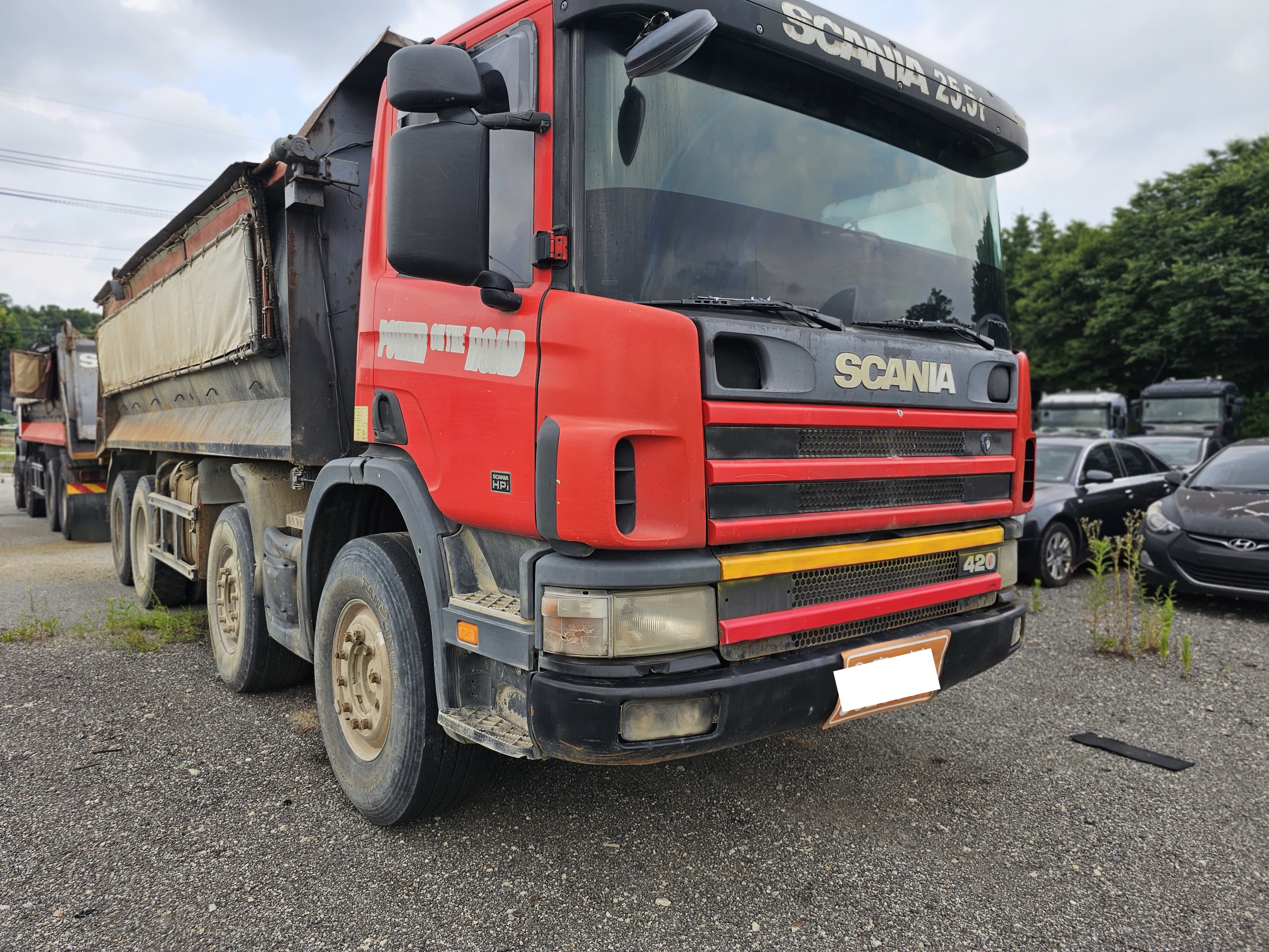 used trucks for sale scania 2006 engine DC1203 ALL KINDS OF  SECOND HAND TRUCKS