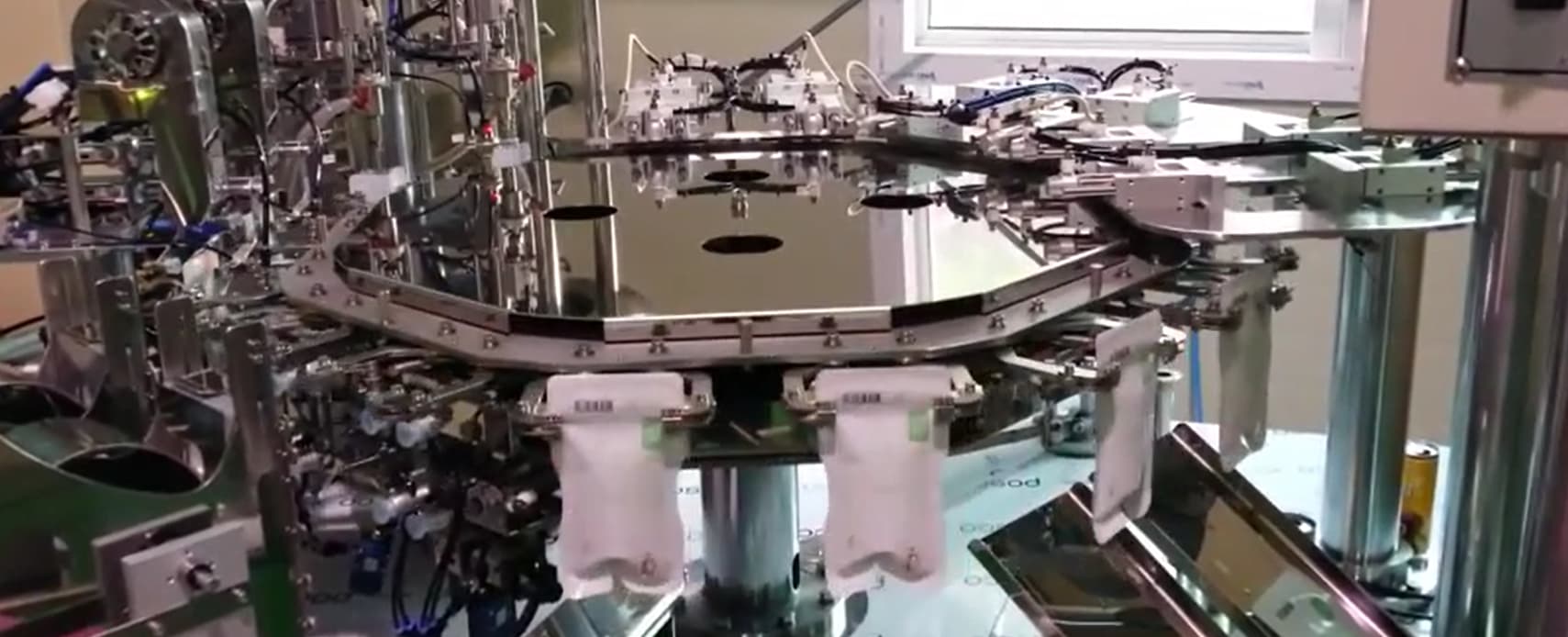 Rotary 2-Lane Automatic Pouch Packaging Machine(SPS-R2850) | tradekorea