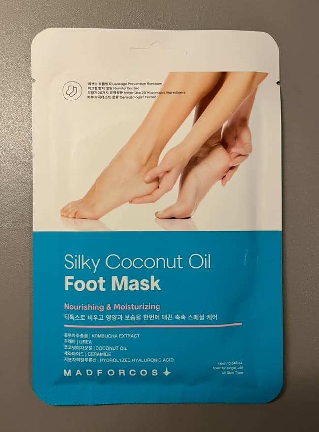 Silky Coconut Oil  Foot  Mask