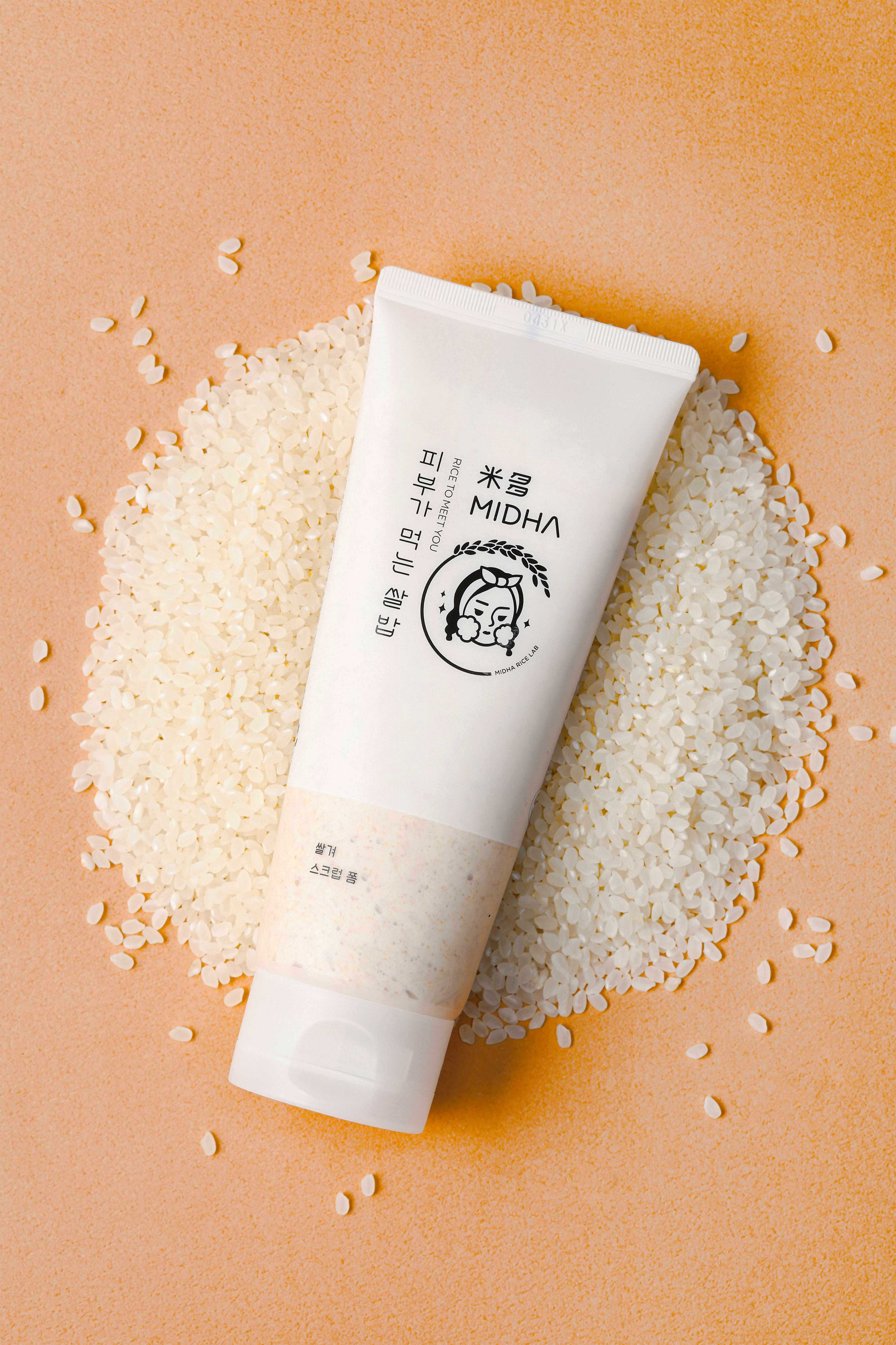 MIDHA Rice bran Scrub foam