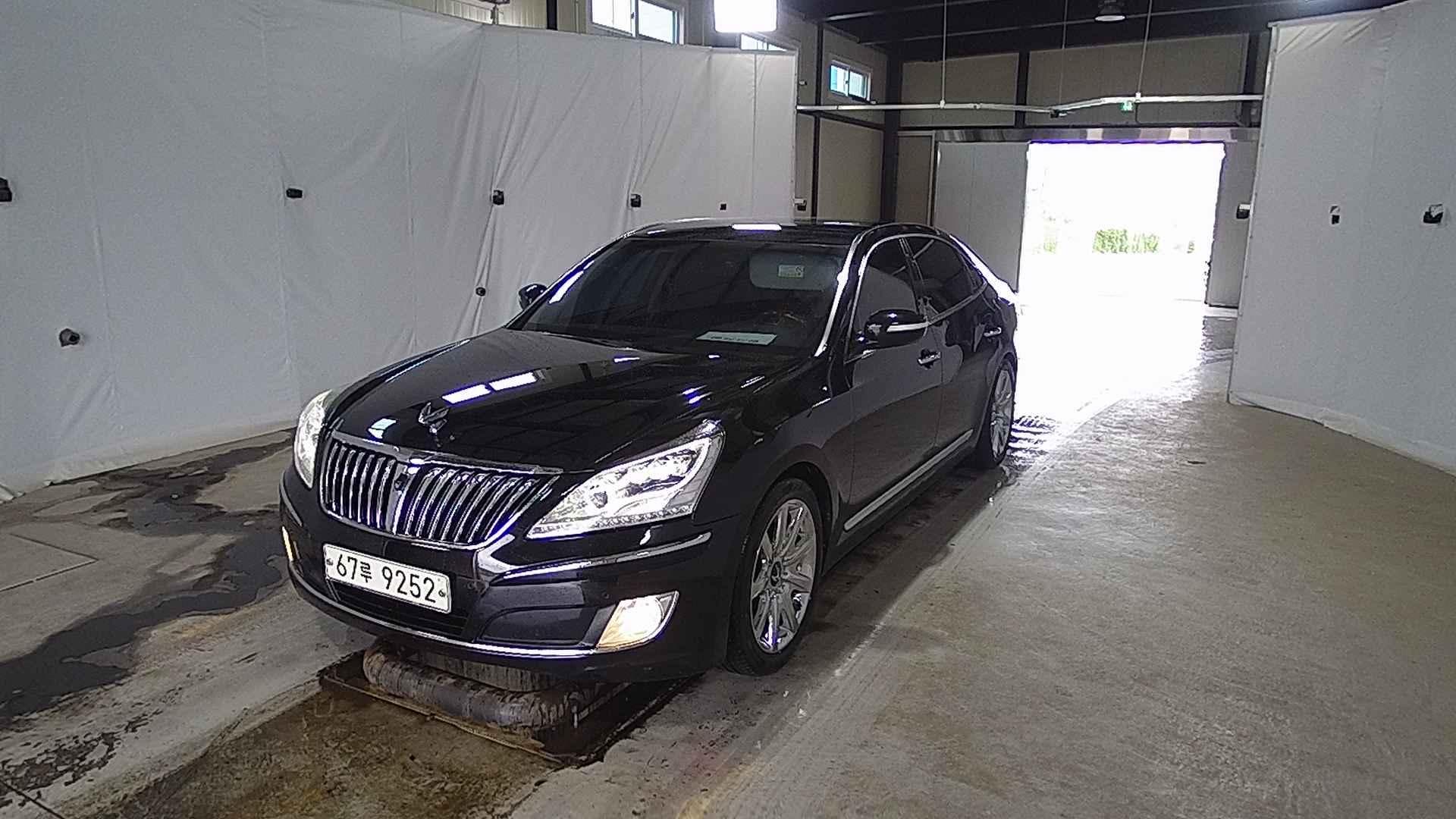 2012 HYUNDAI EQUUS