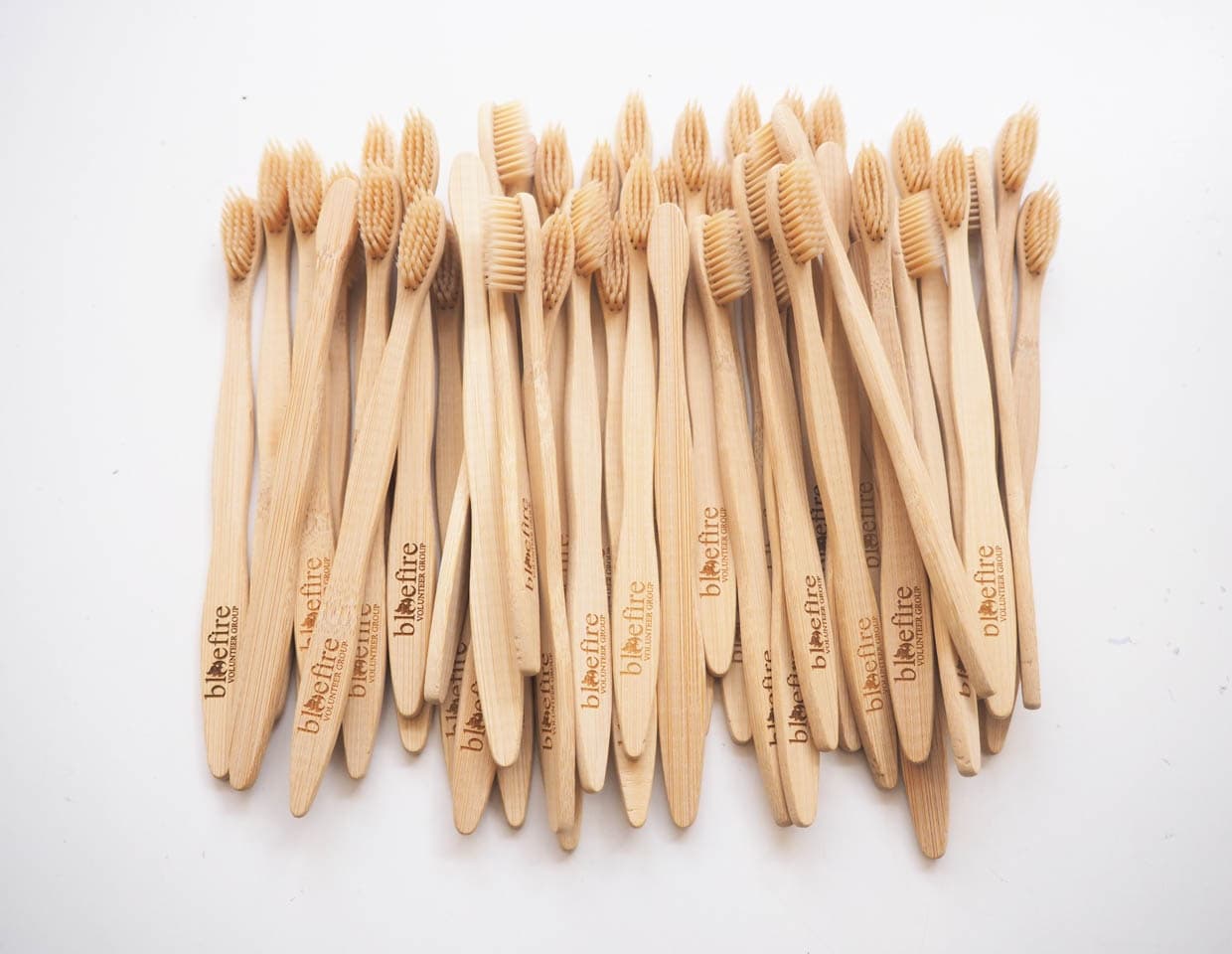 BAMBOO TOOTHBRUSH REUSABLE ECO FRIENDLY MADE FROM NATURAL BAMBOO WOOD