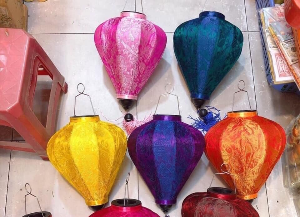 Vietnamese lantern various shapes for decoration with cheap price_Bamboo silk lantern from Hoian