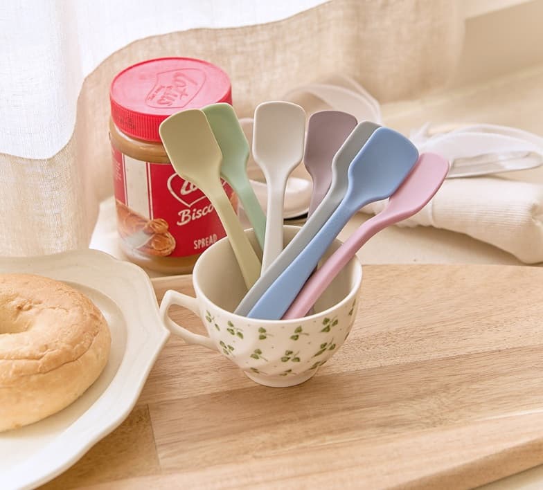 Platinum silicone gelato spoon