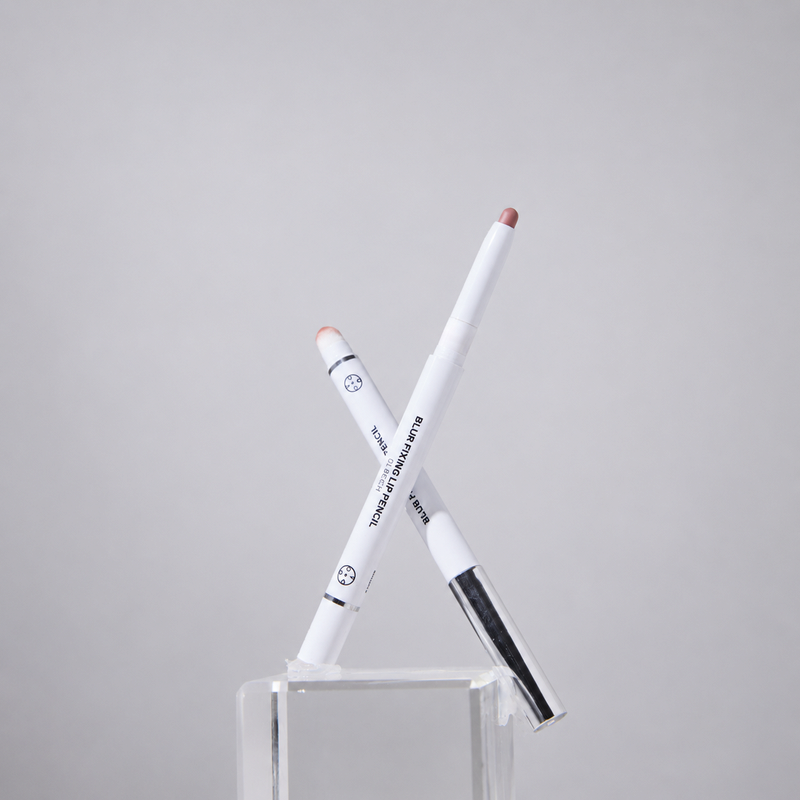 Oiad Blur Fixing Lip_pencil