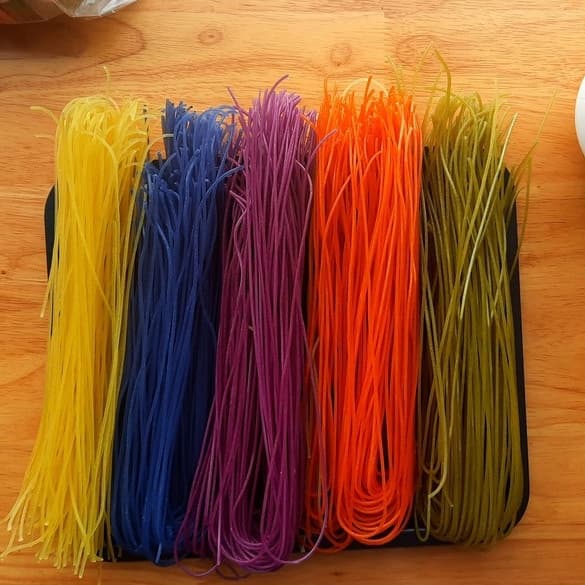 Dried rice vermicelli colorful gluten free and safe for health from Vietnam