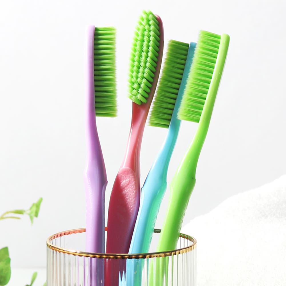 King Head Deep Clean Toothbrush_ Herb Infused Bristles