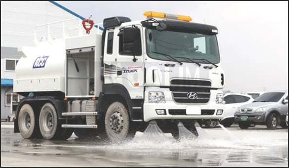 water sprinkler_sprinkler truck_water tank truck_korean car