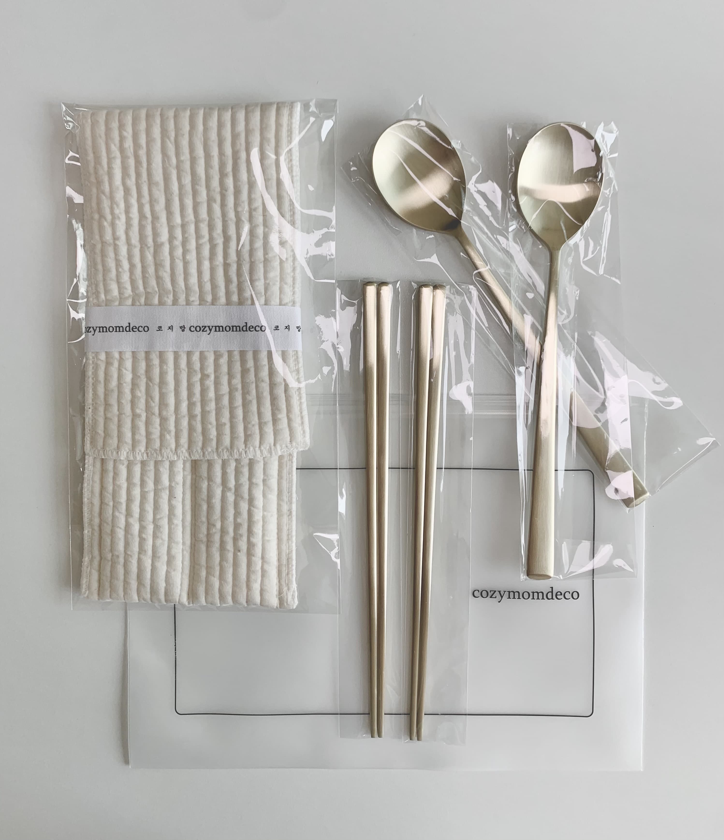 Wide Flat Handle Gold Cutlery 2SET with Handmade Cotton Quilting Case