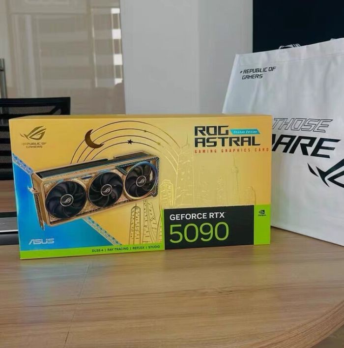 ASUS ROG Astral GeForce RTX_ 5090 OC Edition Gaming Graphics Card _PCIe_ 5_0_ 32GB GDDR7_ HDMI__DP 2