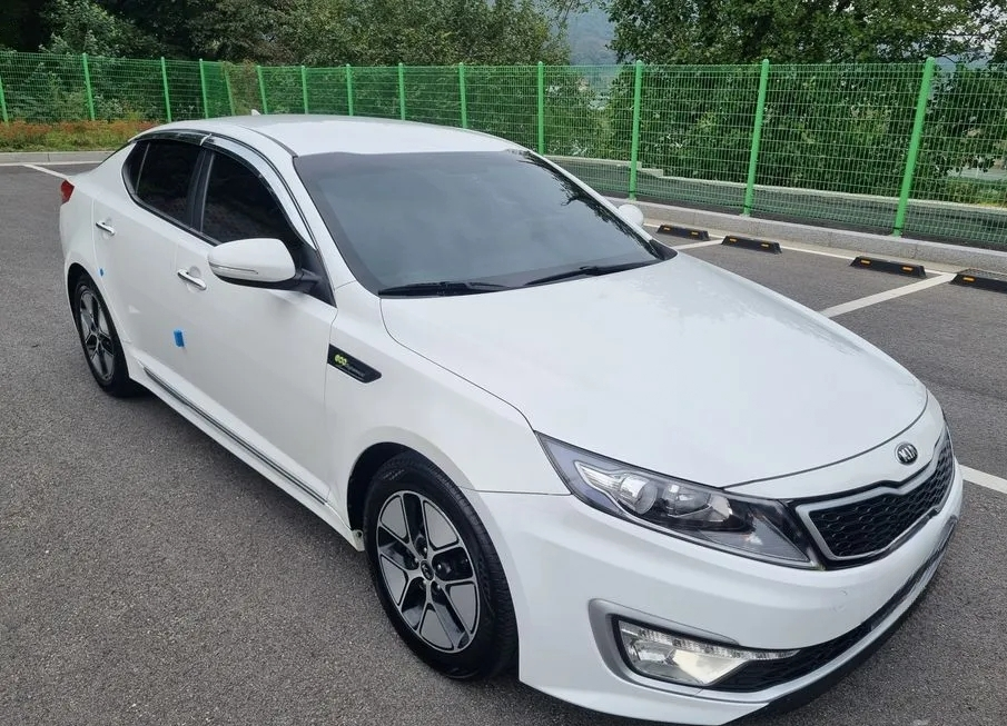 Kia K5 Sedan _Used_