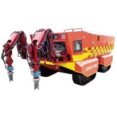 Electrically Driven Armored Robot Fire Truck