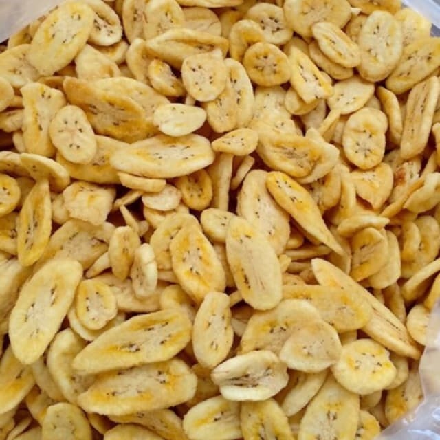 Dried banana vacuum fried chips crispy good price from Vietnam factory_Hot sell dried banana chips