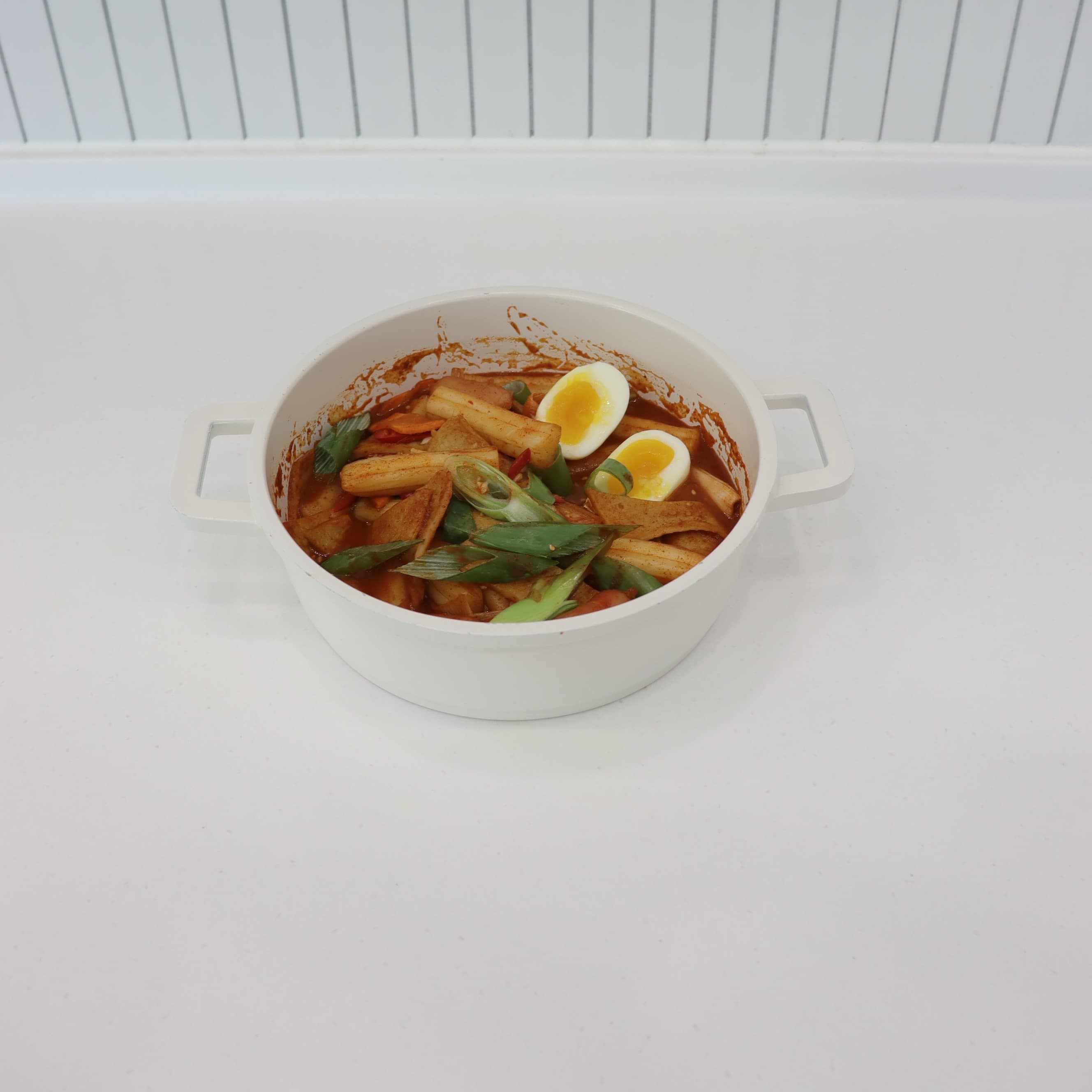 Corn starch noodle, Bunmoja, tteokbokki, mala-tang, mala-hyang-guo ...
