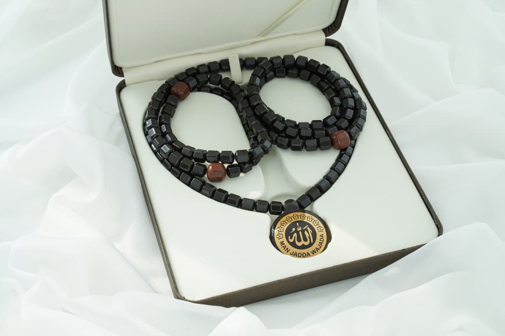 The Black Jade Necklace_Bracelet set
