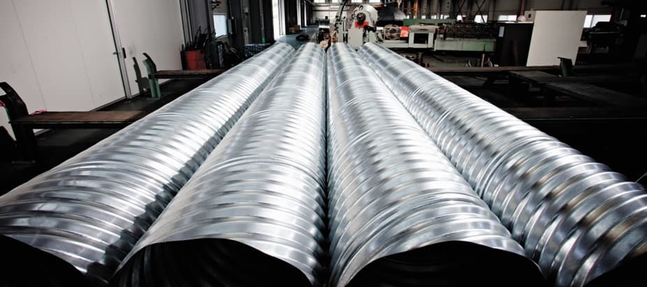 Corrugated steel pipe