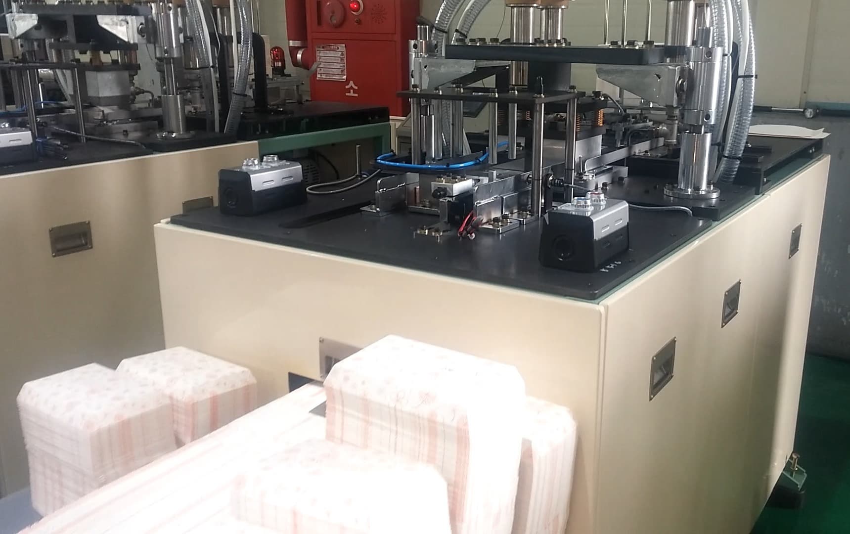 Paper Food Tray Forming Machine