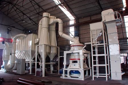Ultrafine powder mill